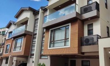 3Storey Townhouse for Rent at Grace Village and Grace Christian School Quezon City
