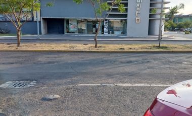 TERRENO EN VENTA CON 2,400 M2 DE SUPERFICIE, EXCELENTE UBICACIÓN EN IRAPUATO GTO.