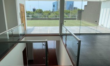 VENDO LINDO PENTHOUSE DE ESTRENO, FRENTE AL GOLF LOS INCAS, SANTIAGO DE SURCO