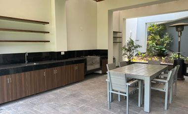 VENDO LINDO PENTHOUSE DE ESTRENO, FRENTE AL GOLF LOS INCAS, SANTIAGO DE SURCO