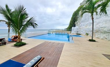 Departamento 2 dormitorios amoblado frente al mar en venta, sector Mall del Pacífico Manta