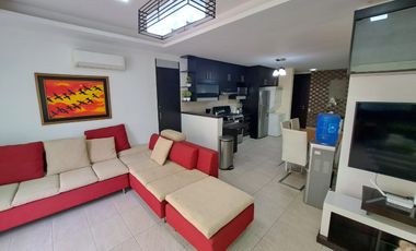 Departamento 2 dormitorios amoblado frente al mar en venta, sector Mall del Pacífico Manta