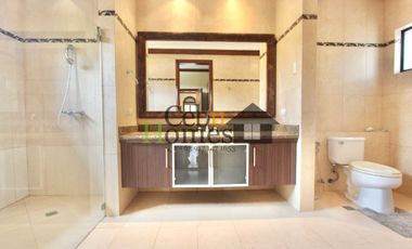 Four Bedroom House in North Town Homes for Rent