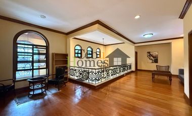 Four Bedroom House in North Town Homes for Rent