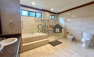 Four Bedroom House in North Town Homes for Rent
