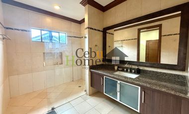 Four Bedroom House in North Town Homes for Rent