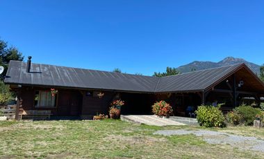 EN PUCON, VENTA HERMOSA CASA EN PARCELA 5000M2 PRECIOSAS VISTAS