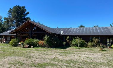 EN PUCON, VENTA HERMOSA CASA EN PARCELA 5000M2 PRECIOSAS VISTAS