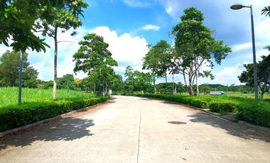 For Lease: PRIME Commercial Corner Lot, Nuvali Laguna. <1km away from Ayala Mall,Landers,S&R