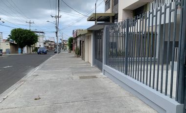 Edificio de Venta en manta Zona Céntrico
