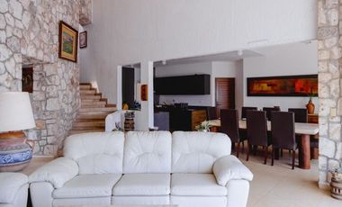 CASA EN VENTA EN TEQUEQUITENGO CASA EN VENTA EN TEQUEQUITENGO