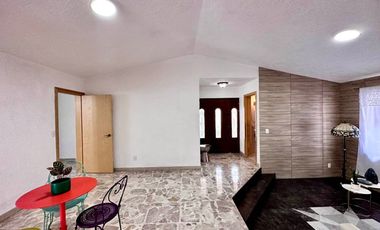 Casa en venta en colonia Verde Valle, Guadalajara (zona Expo GDL-Residencial Victoria)
