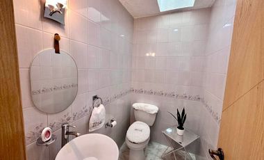 Casa en venta en colonia Verde Valle, Guadalajara (zona Expo GDL-Residencial Victoria)