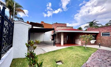 Casa en venta en colonia Verde Valle, Guadalajara (zona Expo GDL-Residencial Victoria)