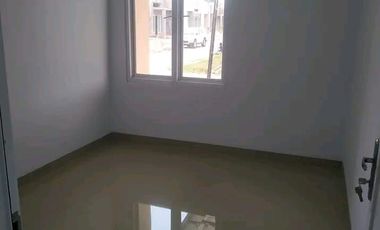 Disewakan rumah siap huni row jalan luas dalam cluster disawangan,Depok