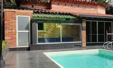 PR16549 Venta de casa en la Frontera