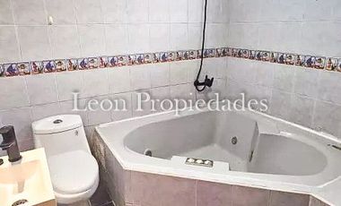 Leon propiedades vende o arrienda c/compromiso de compra gran casa en sector Los Naranjos, Curacavi.