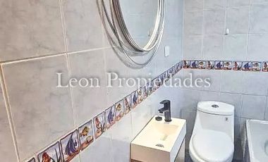 Leon propiedades vende o arrienda c/compromiso de compra gran casa en sector Los Naranjos, Curacavi.