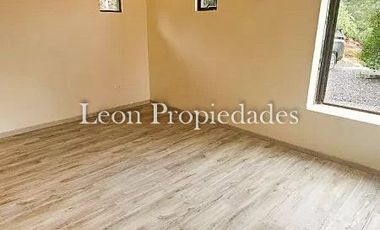 Leon propiedades vende o arrienda c/compromiso de compra gran casa en sector Los Naranjos, Curacavi.