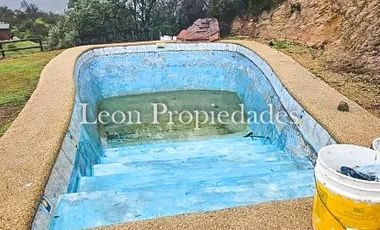 Leon propiedades vende o arrienda c/compromiso de compra gran casa en sector Los Naranjos, Curacavi.