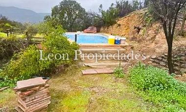 Leon propiedades vende o arrienda c/compromiso de compra gran casa en sector Los Naranjos, Curacavi.
