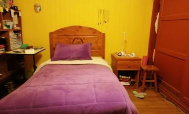 Avenida Simpson, Casa Esquina   $ 280.000.000.