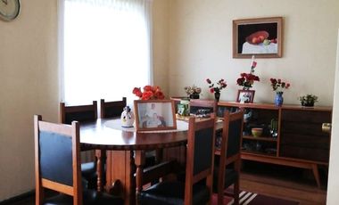 Avenida Simpson, Casa Esquina   $ 280.000.000.