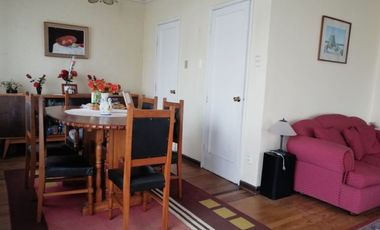 Avenida Simpson, Casa Esquina   $ 280.000.000.