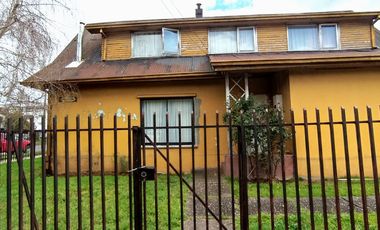 Avenida Simpson, Casa Esquina   $ 280.000.000.