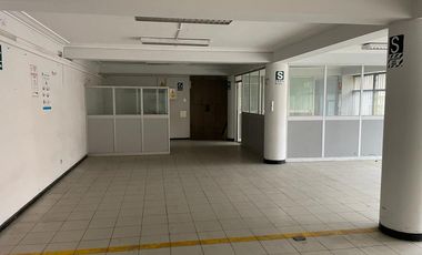 VENTA DE LOCAL Y/O AGENCIA BANCARIA DE 1 PISO CON MEZANINE UBICADO EN EL CALLAO, CON ACCESO DIRECTO