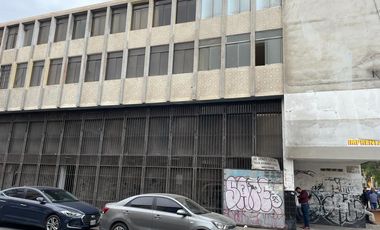 VENTA DE LOCAL Y/O AGENCIA BANCARIA DE 1 PISO CON MEZANINE UBICADO EN EL CALLAO, CON ACCESO DIRECTO