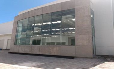 BODEGA EN VENTA 800 M AL SUR DE QUERETARO