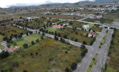 Venta de terreno 1.024M2 sector Malchingui, urbanización privada, 9 9 9 0 1 0 2 3 2