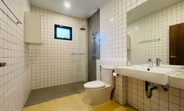 Sale Home Office 4 floors, Second Ring Road, near Government Center with the view of Doi Suthep, Chiang Mai