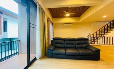Sale Home Office 4 floors, Second Ring Road, near Government Center with the view of Doi Suthep, Chiang Mai