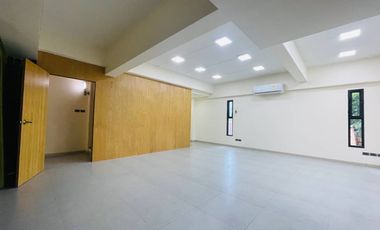 Sale Home Office 4 floors, Second Ring Road, near Government Center with the view of Doi Suthep, Chiang Mai