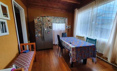 CASA COMERCIAL, CALLE BUIN, PUERTO MONTT