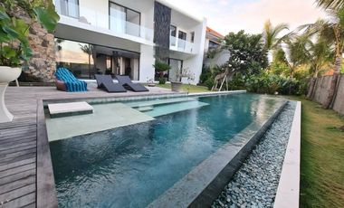 Luxury modern villa di Cemagi Badung Bali - view sawah