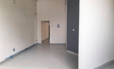 PR17474 Bodega en venta en Guayabal