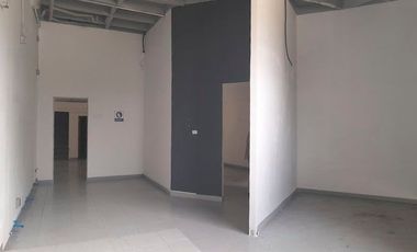 PR17474 Bodega en venta en Guayabal