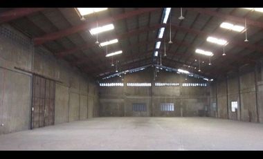 1400sqm Taguig warehouse for lease