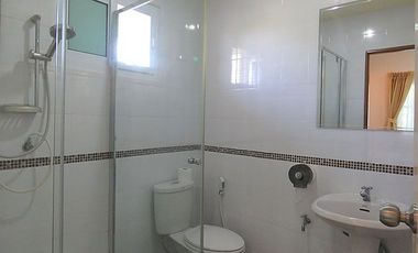 Lovely 3 bedroom bungalow for sale in Saraphi