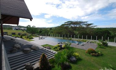 New Minimalist  and Spacious House in Phuket Mansions South Forbes Silang Cavite with modern Thai theme