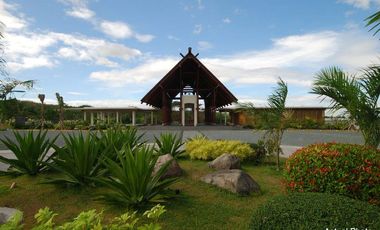 New Minimalist  and Spacious House in Phuket Mansions South Forbes Silang Cavite with modern Thai theme