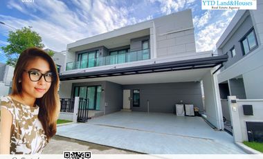 House for sale  Centro Bangna new house design next to Mega-Bangna , house type LUKE, price: 17,900,000 baht.