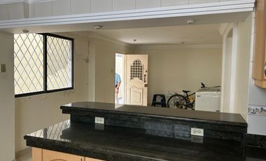 VENTA DE EDIFICIO RENTERO EN KENNEDY NUEVA