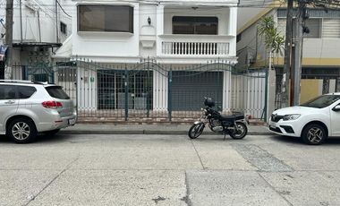 VENTA DE EDIFICIO RENTERO EN KENNEDY NUEVA