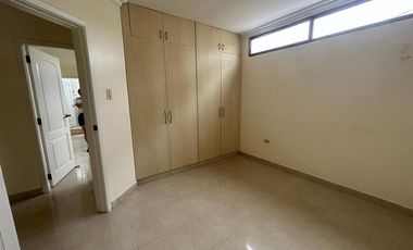 VENTA DE EDIFICIO RENTERO EN KENNEDY NUEVA