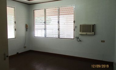 House for rent in Cebu City, Paradise Village 5-br