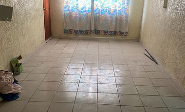 Casa con Terreno en venta en Rincón de las Fuentes Coacalco a 2 min de la López Portillo